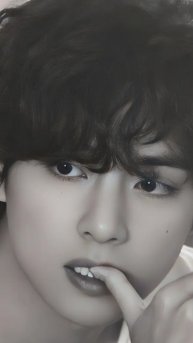 Ким Тэхён.Самый красивый,самый лучший,самый любимый...