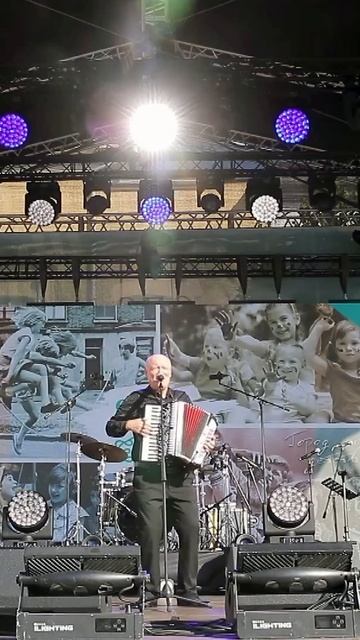 "Коля-Николай"