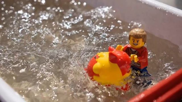 Видео про Лего | Лего человечек хулиганит | мультик Лего