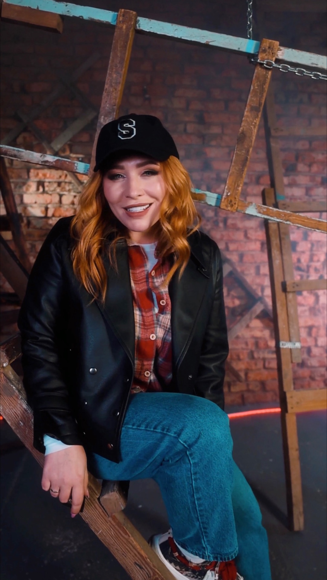 Анастасия Спиридонова — Дура