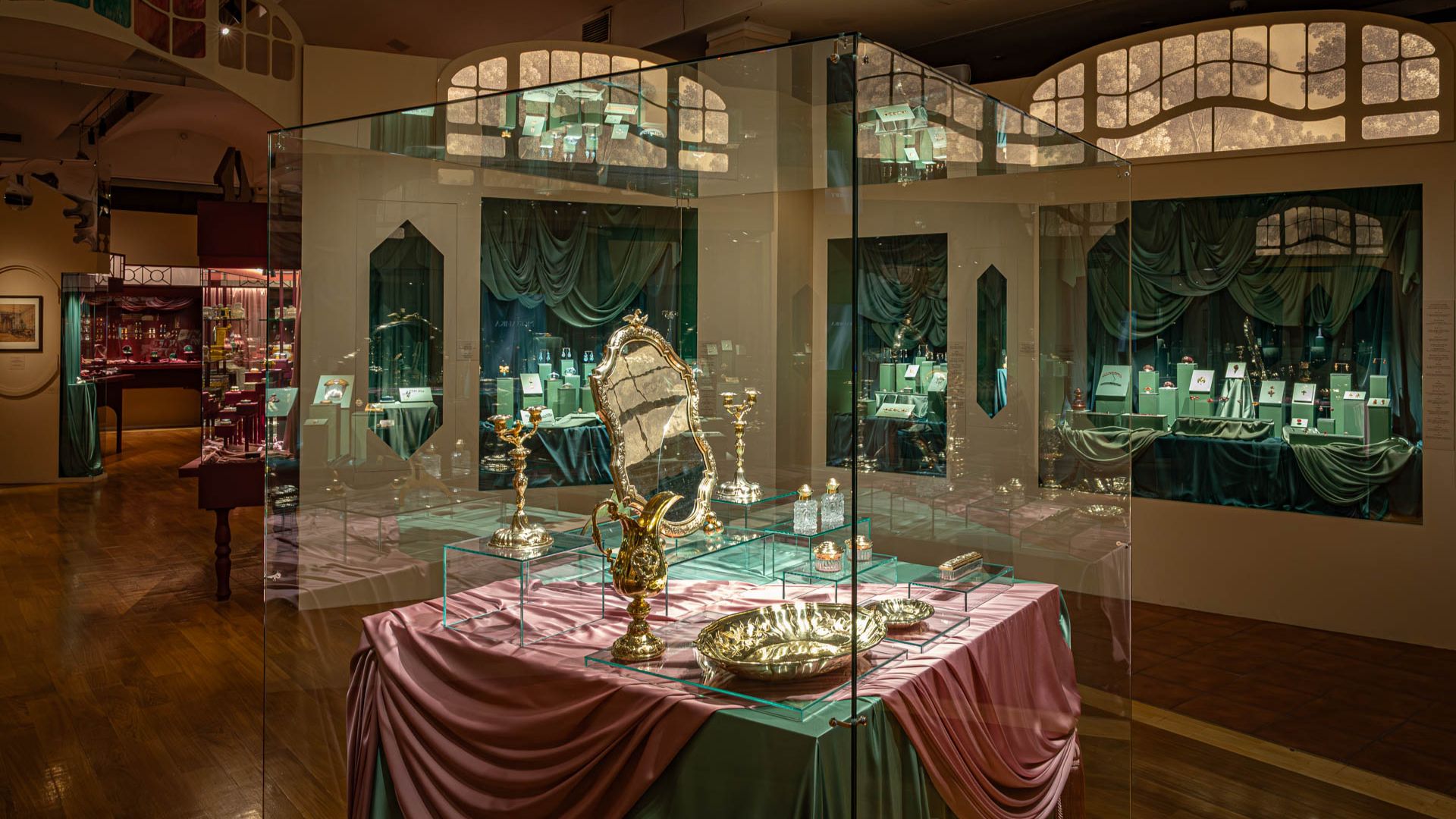 Открытие выставки «Очарование красоты»