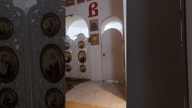 Дорогие братья и сестры! Божественная служба храм Святой Троицы