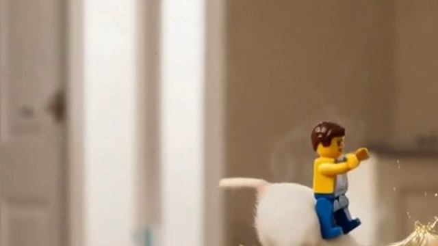 Видео про Лего | Лего человечек хулиганит | мультик Лего