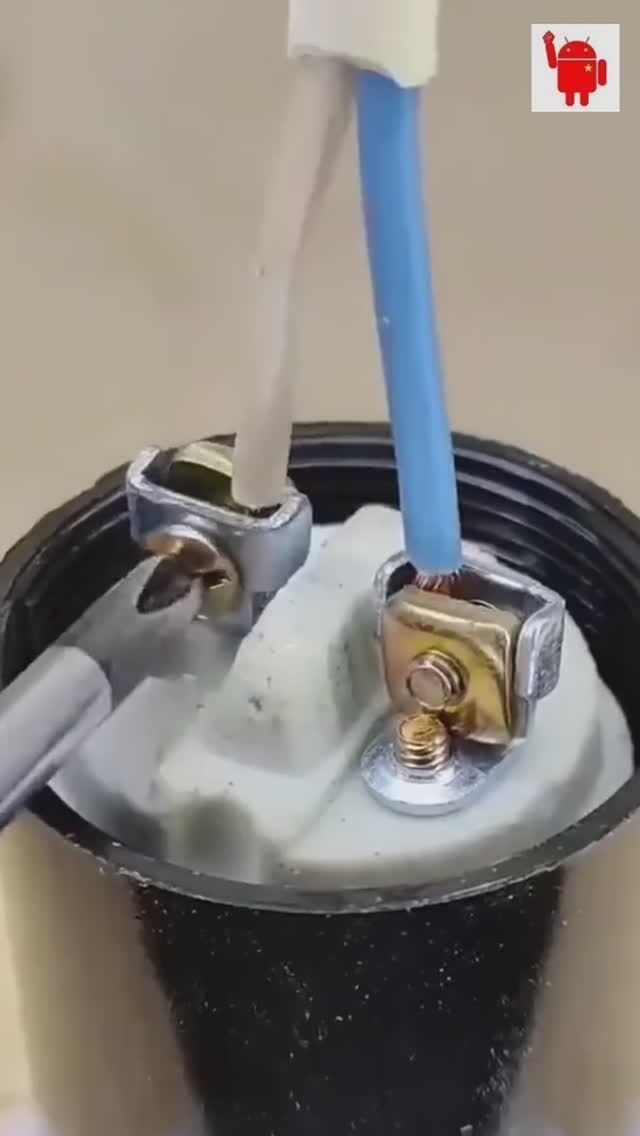 Полезные советы - электрика. Розетка под дождем. Соединение проводов