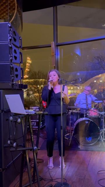 Ингa WEEKEND-Цaрицa