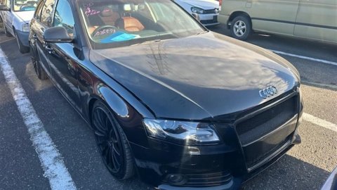 share 8KCALF-WAUZZZ8K89A035574