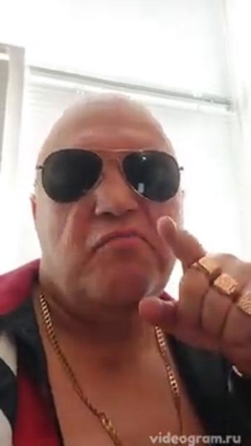 Видеопоздравление от Стаса Барецкого