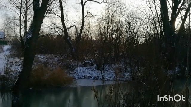 Тонким наша речка льдом покрылась