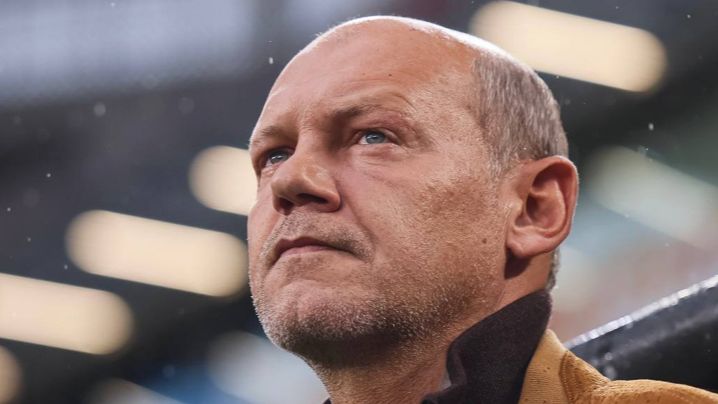 Мирослав Ромащенко покинул пост главного тренера ФК "Урал"