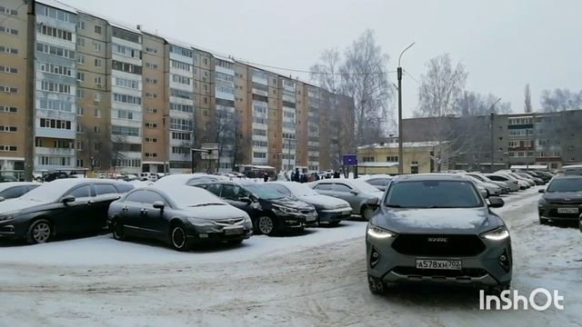 Если рядом на площадке поиграем мы в футбол