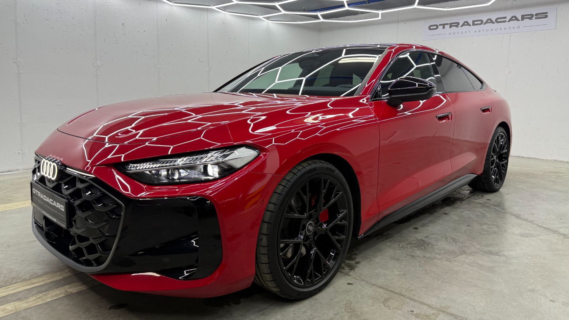 Audi A5L в наличии в Москве OTRADACARS 5.990.000₽