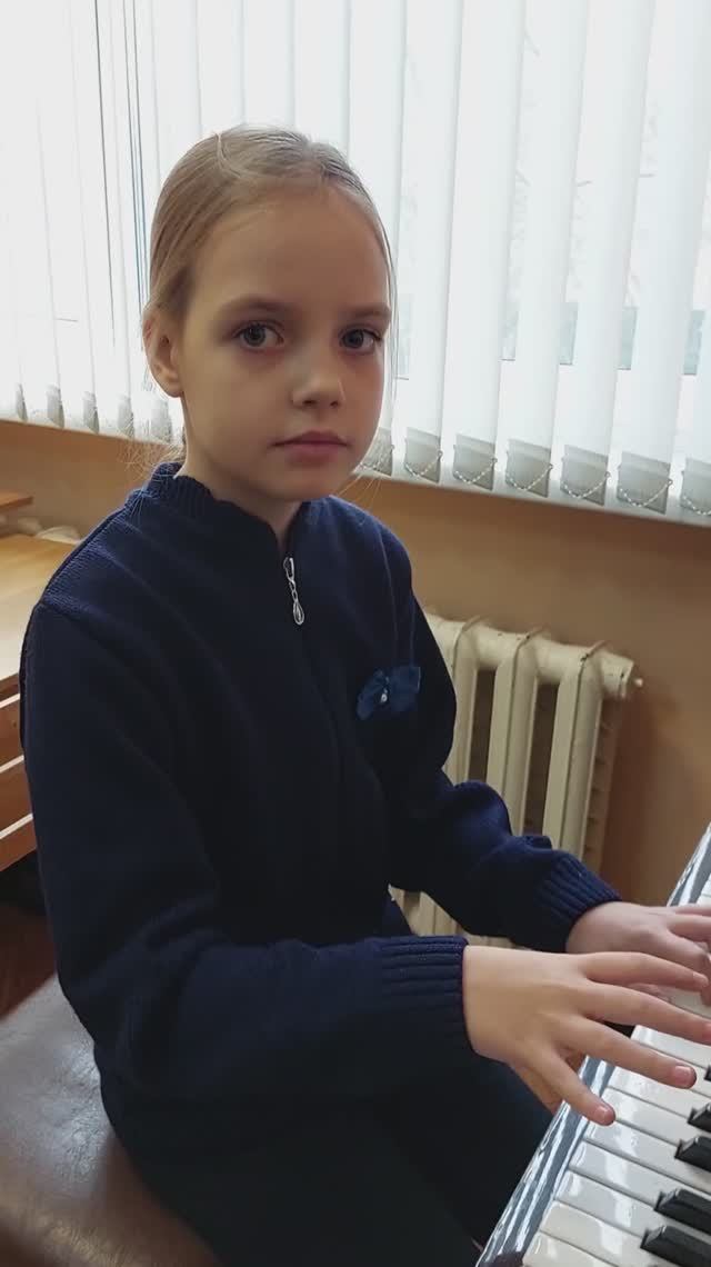 Сольф. №4 из сб.Калм. и Фр. Консалайнен Эвелина 1кл.