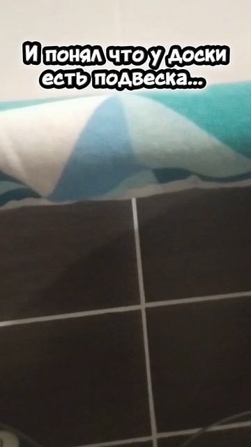 Мне кошка мешает снимать😭