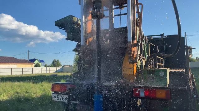 Эрлифт (продувка) скважины в поселке Вогваздино