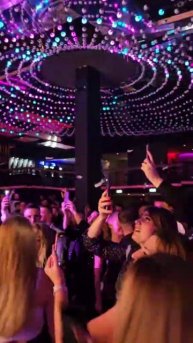 Невероятный Голос Как У Юры Шатунова Такой Же Взгляд Как И У Юры Доброта В Глазах Его Ион Ионицэ