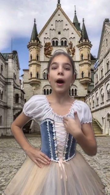 ЛФ11: Демченко Мария (5 класс).  Rudyard Kipling. The Queen of Fairy Land