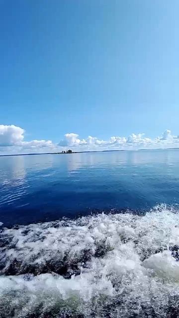 Прогулка на моторной лодке ☺️ Лето 2025.
Сямозеро. Карелия ❤️.