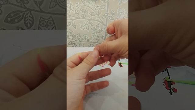 Плетём самый простой браслет в плетении