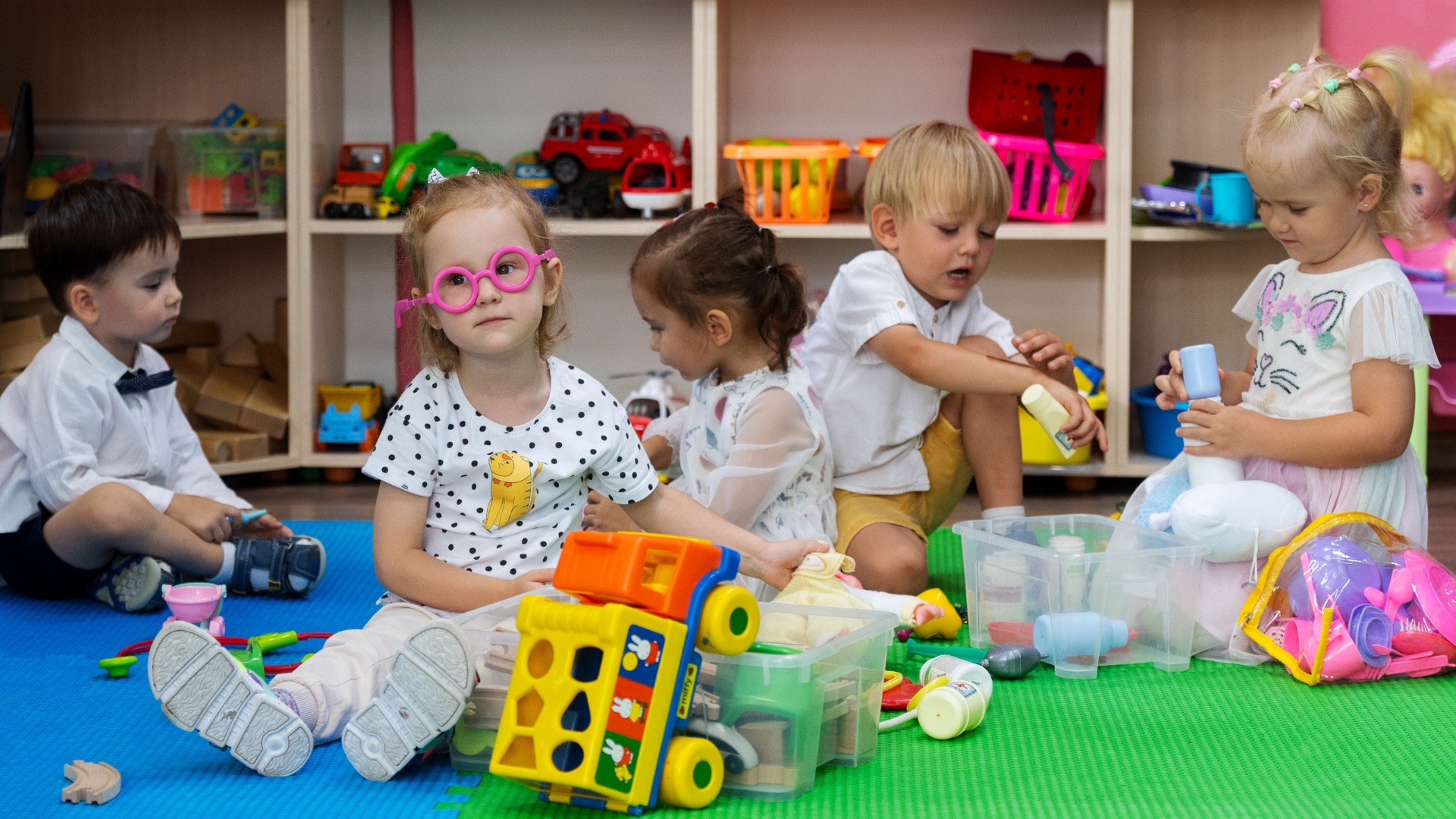 Детский сад LITTLE BIRDS