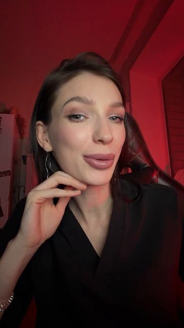 Интересный сериал - Колдуй от сюда #shorts