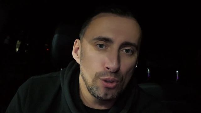 БЕНЯ! ЩО ТЫ ? КАК ТЫ? МЫ ВСЕ ВОЛНУЕМСЯ