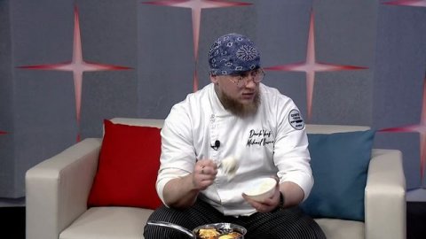 Новогодний напиток: мастер-класс по приготовлению глинтвейна от шеф-повара