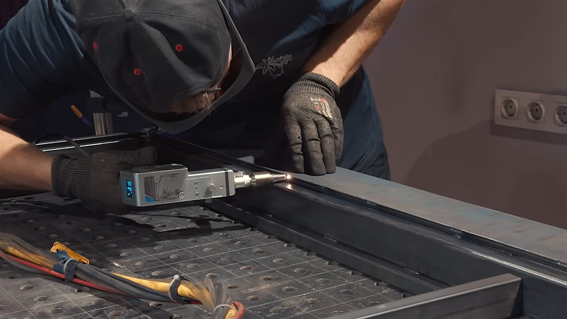 Сборка двери своими руками