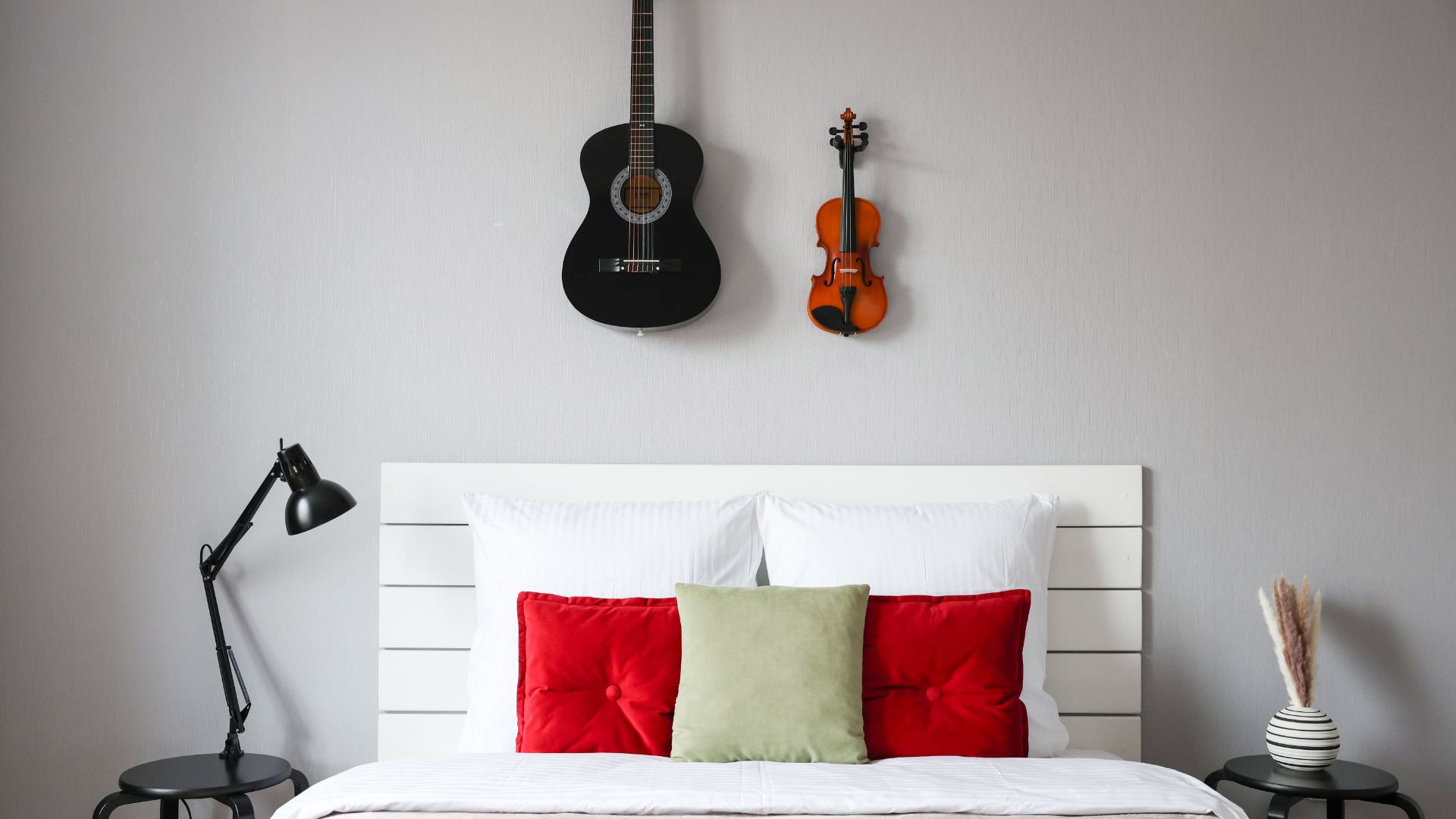 Квартира посуточно Красноярск Кировский район "Маэстро" для двоих | Краткий обзор | Apart Royal