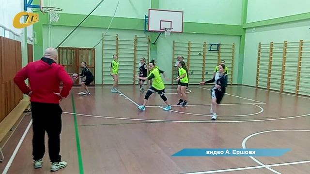 СОРЕВНОВАНИЯ ПО КЭС-БАСКЕТУ СРЕДИ КОМАНД ДЕВУШЕК-ШКОЛЬНИЦ ПРОШЛИ В ЛИЦЕЕ №14 ЖЕЛЕЗНОГОРСКА