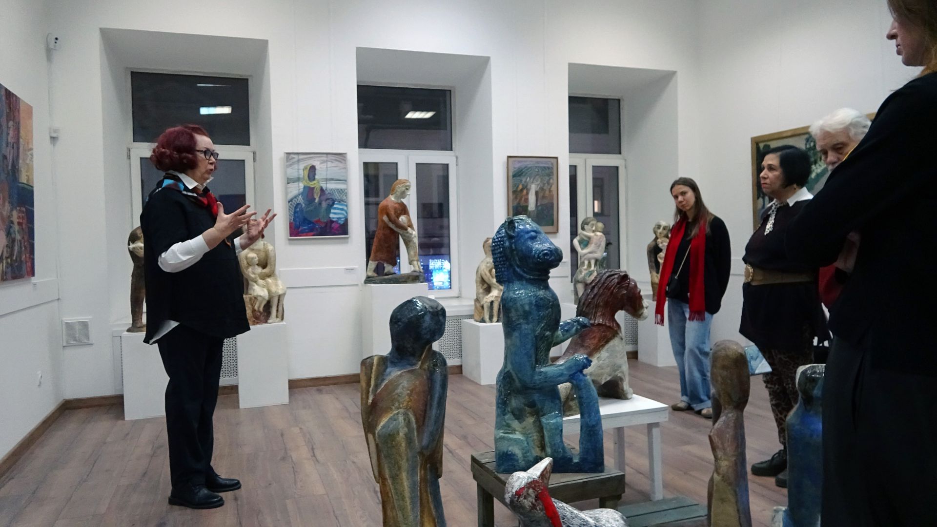 Выставка "ТРИ ПУТИ" Школа В. КУЗНЕЦОВОЙ керамика ЮЛИЯ ГЛЕБОВА