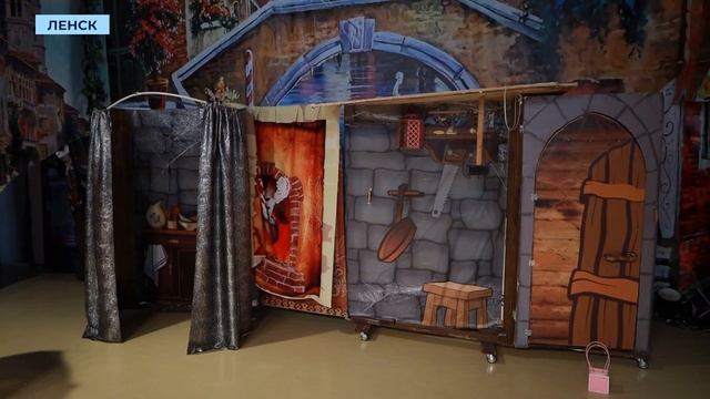 Актёр ленской театральной студии исполнил четыре роли в мюзикле «Буратино»