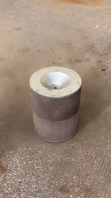 Очистка воздушного фильтра с помощью петарды🤣🤣🤣