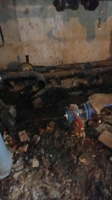 вот так вот приходится работать