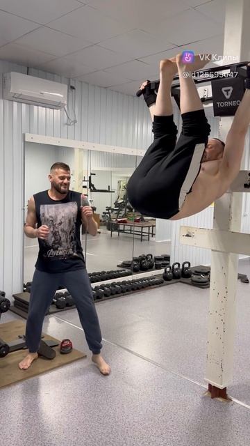 Качаем пресс😁