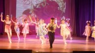 Видеосюжет "Народные танцы Фиесты" создан для Дивертисмента студии в 25 г