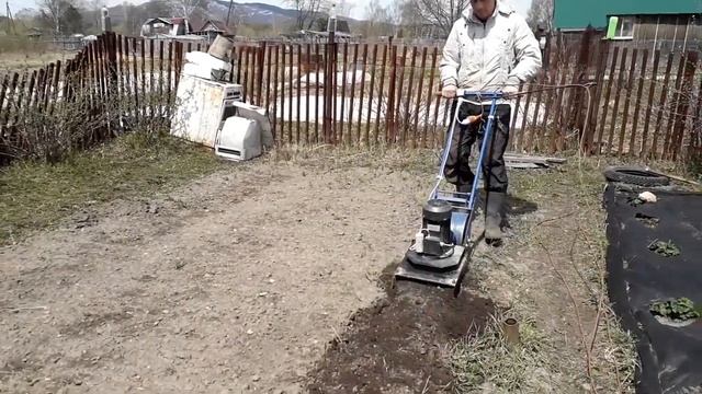 Удлинил фрезу на электро культиваторе ЛопЛош и протестировал на копке огорода 19 Мая 2022 года