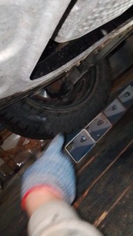 Как выглядит сливная пробка двигателя 21129