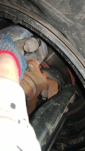 Должен ли быть такой люфт суппортов на Веста NG