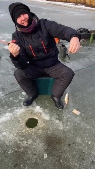 Первая рыба в жизни 🎣👍