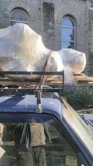 Статуя Иисуса Христа доставлена в церковь!