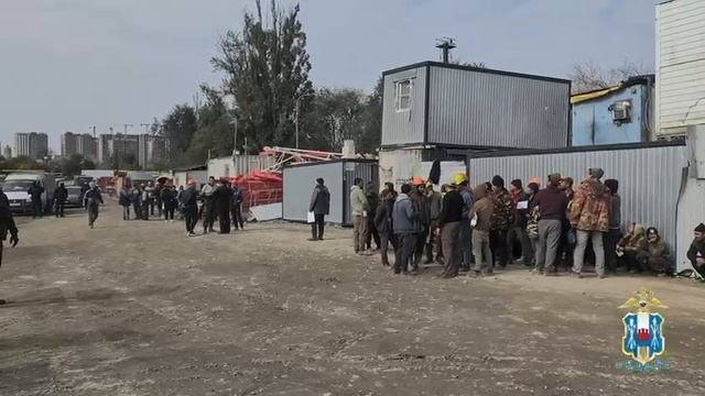 Миграционные рейды продолжаются: нарушения, повестки, запреты