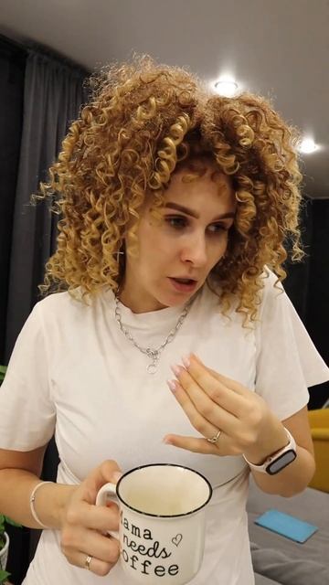 МОЖЕТ ЛИ МАМА ТАК ОТВЕЧАТЬ?