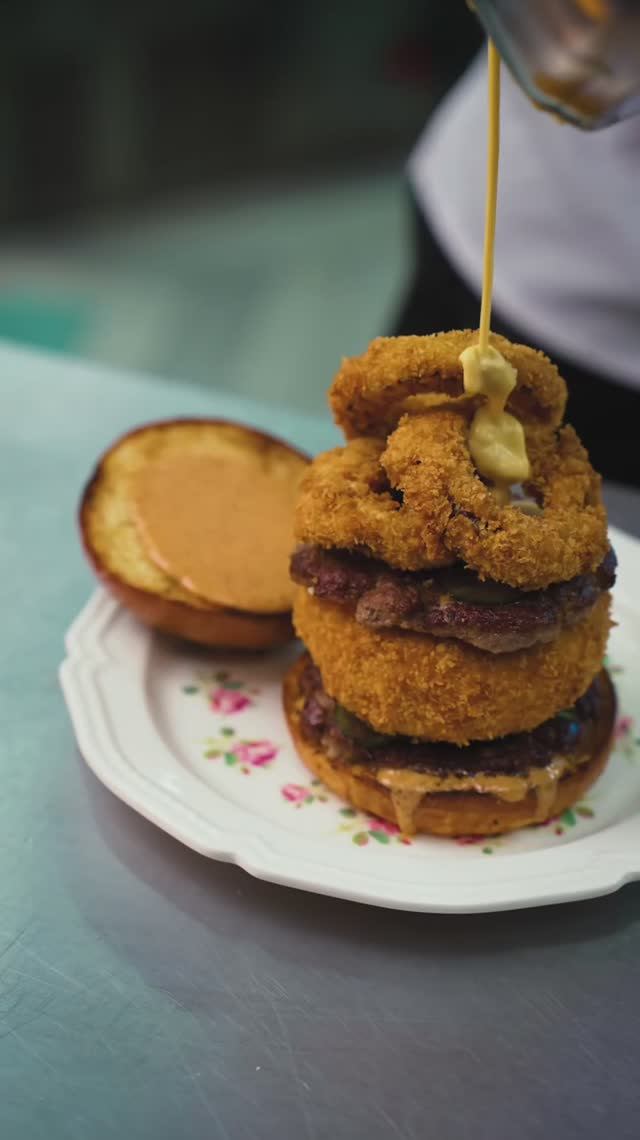 Гигантский бургер