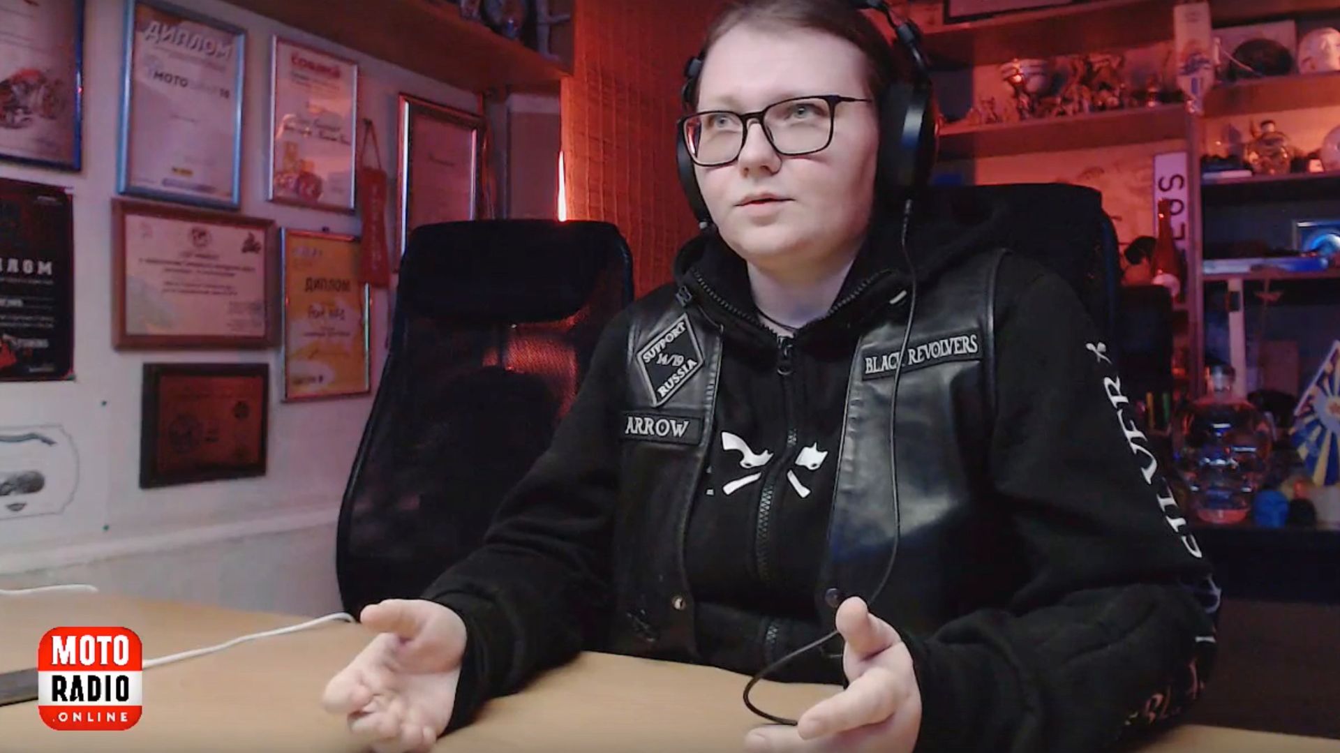 О философии женского мотоклуба рассказывает Алина Гартман (женский мотоклуб «Black Revolvers MCC»).