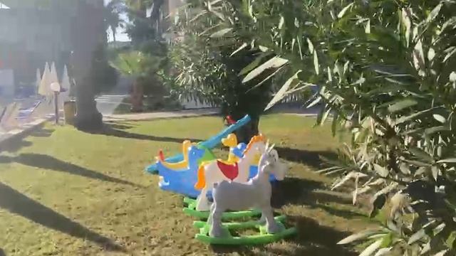 Территория отеля Sunlight Garden 3* в Сиде Турция