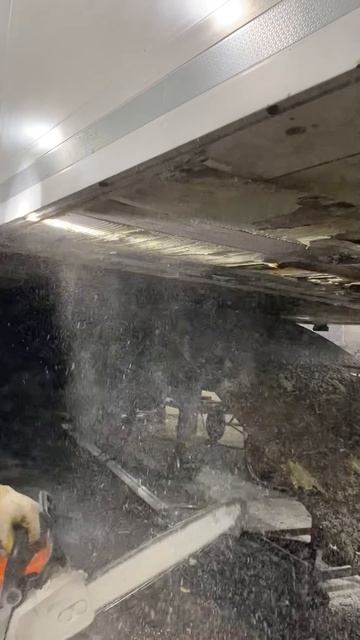 Выпиливаем балку Пола прицепа крона