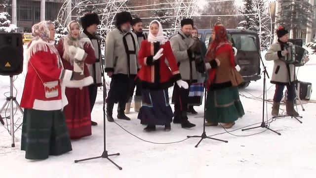 Из-за той горы едут мазуры