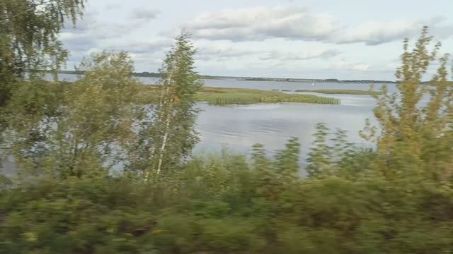 Возле Редкино (Тверь - Москва), вид из окна поезда