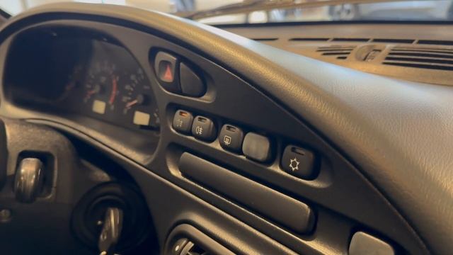 Видеопрезентация автомобиля Chevrolet Niva, 2011