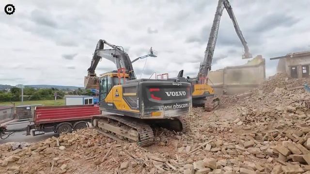 Весь процесс сноса многоквартирного дома | Машины для сноса зданий Volvo /